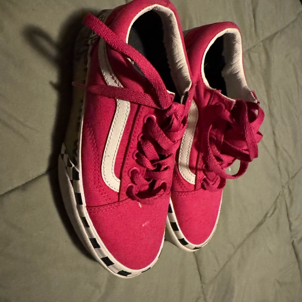 Vans Women's Sneakers in Pink and White
